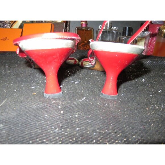 Stuart Weitzman Red Patent Italian Leather Slingback Crystal Embellished Sandals - Picture 3 of 9